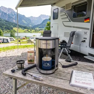 Die kompakten Maße der Testsieger aus dem 12v kaffeemaschine camping test im Vergleich.